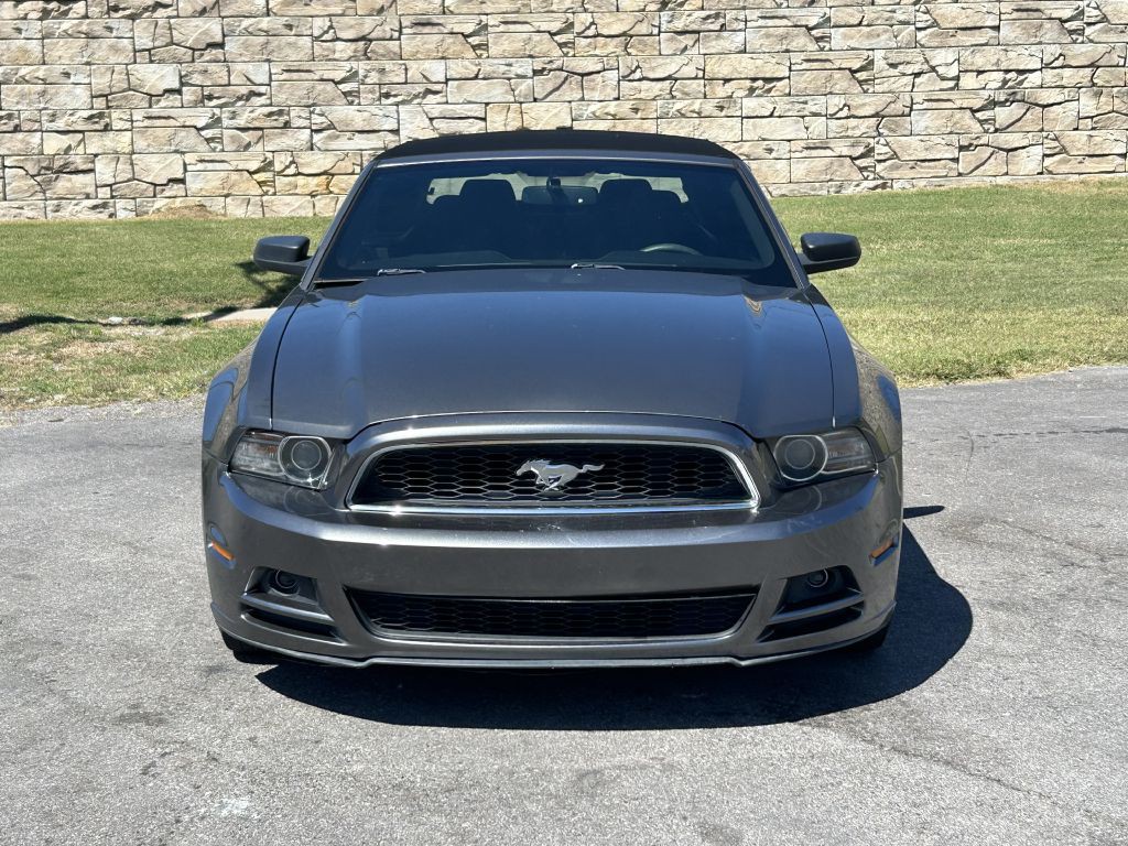 2013 Ford Mustang Image 7