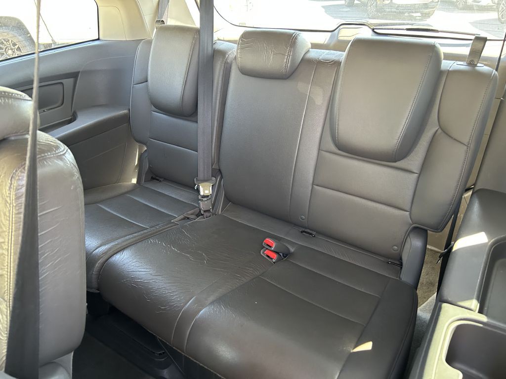 2012 Honda Odyssey Image 13
