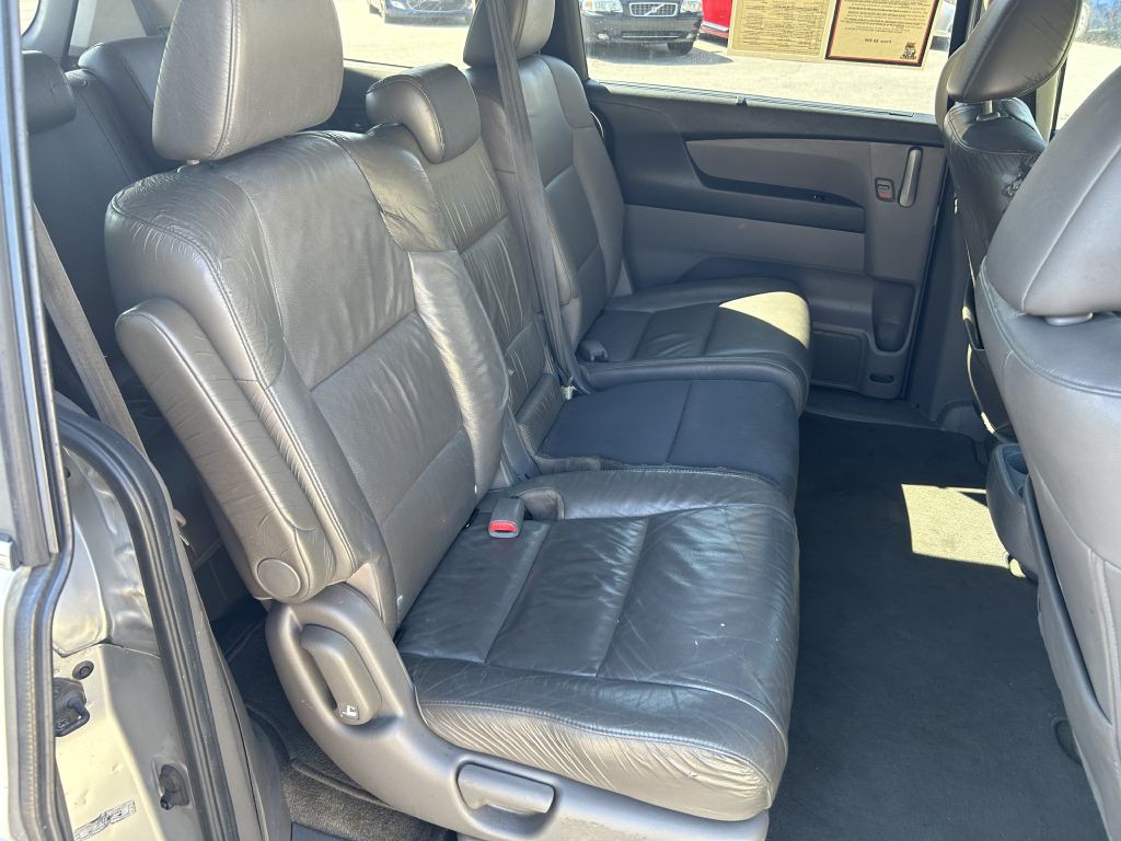 2012 Honda Odyssey Image 15
