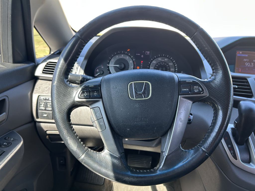 2012 Honda Odyssey Image 20