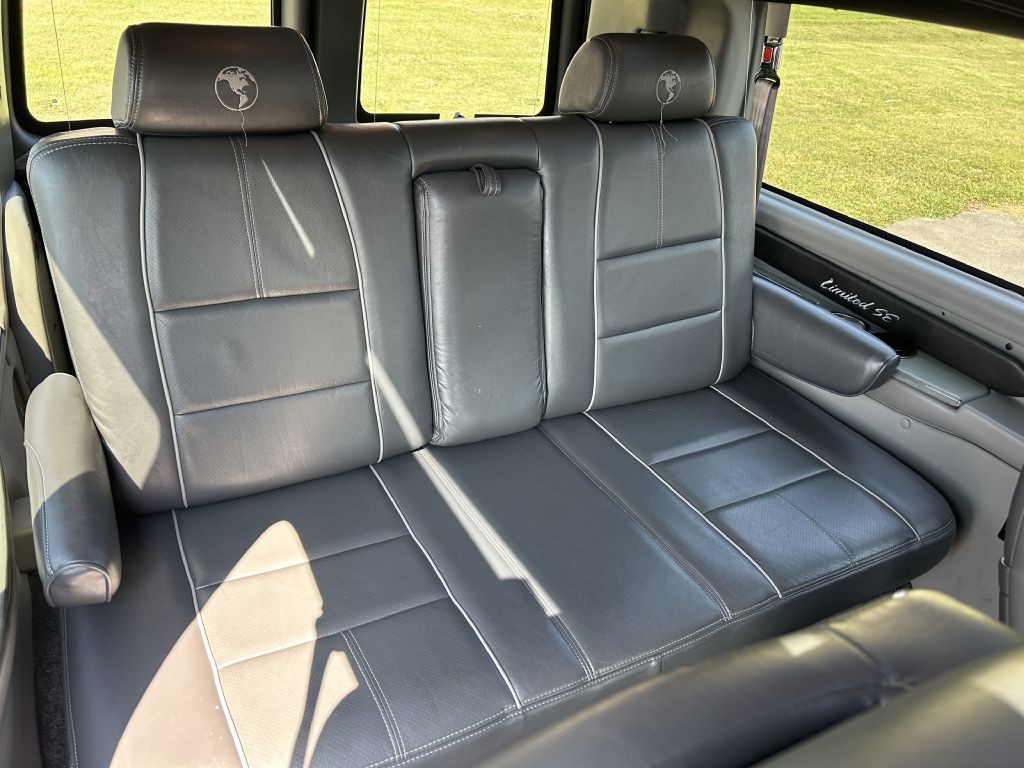 2016 GMC Savana Image 10