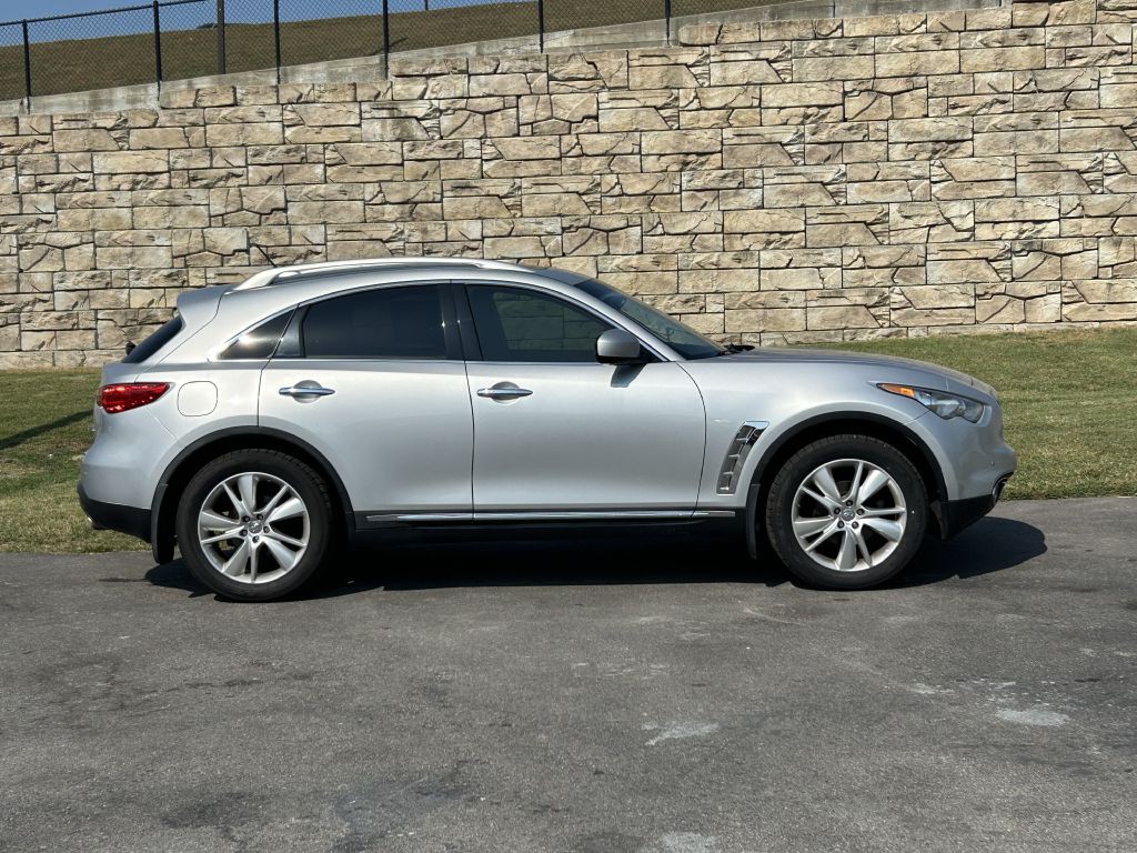 2012 INFINITI FX35 Image 3