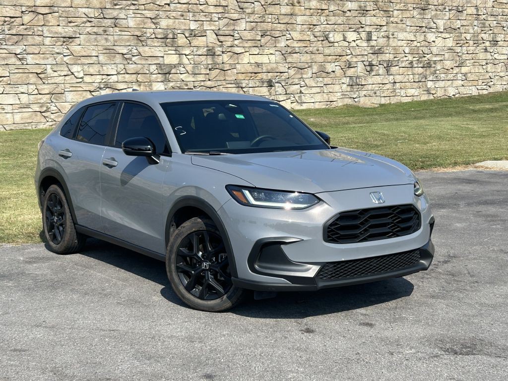2023 Honda HR-V Image 1