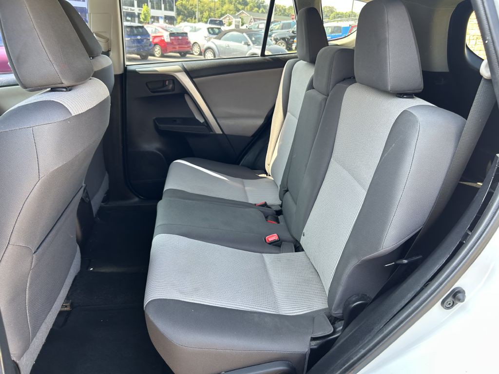 2014 Toyota Rav4 Image 11
