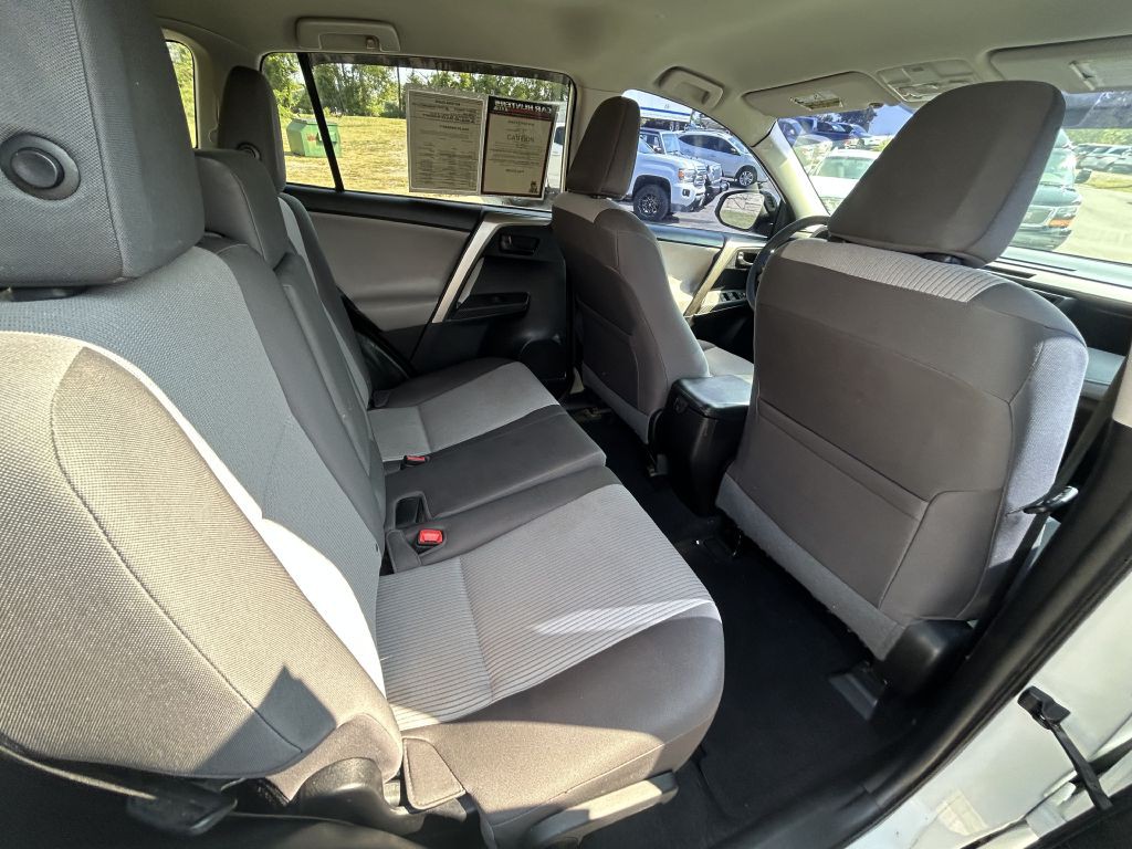 2014 Toyota Rav4 Image 13