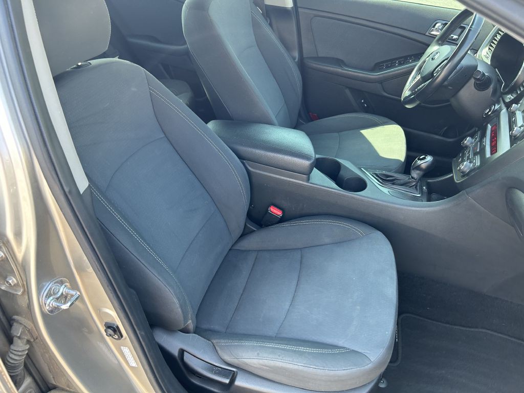 2013 Kia Optima Image 17