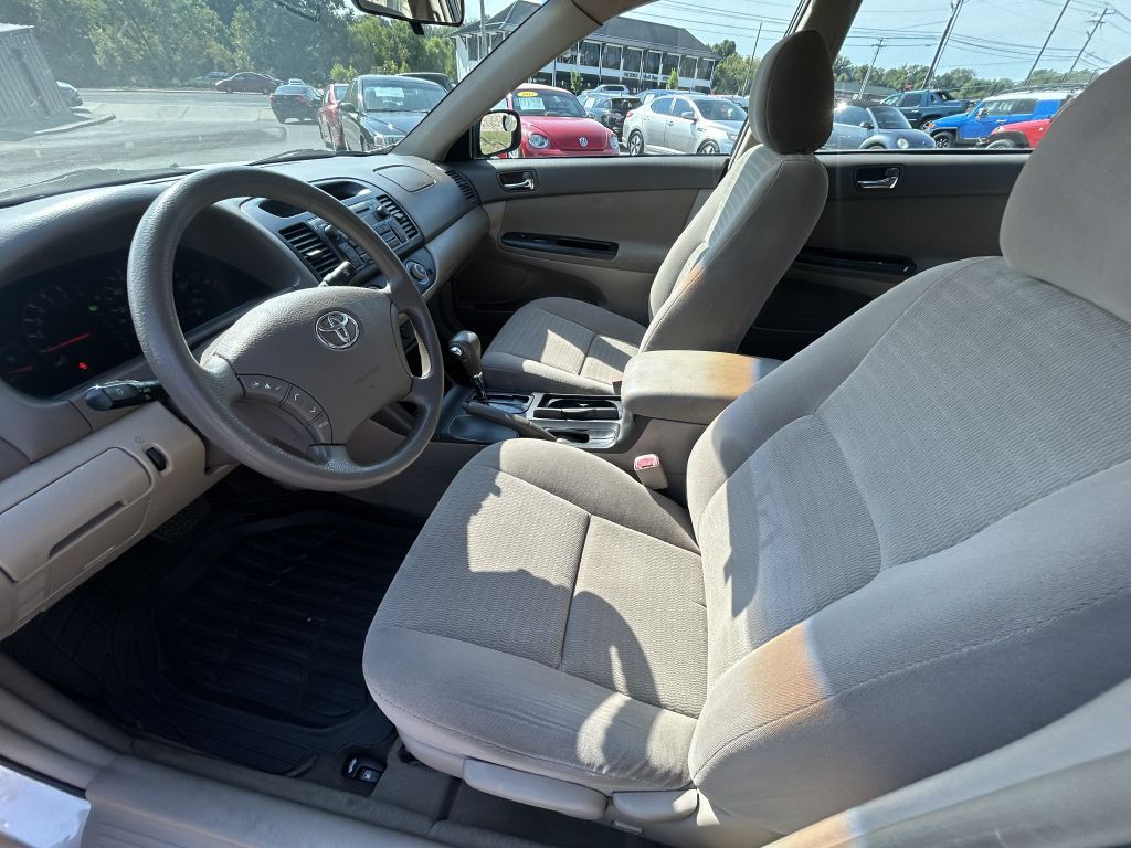 2005 Toyota Camry Image 9