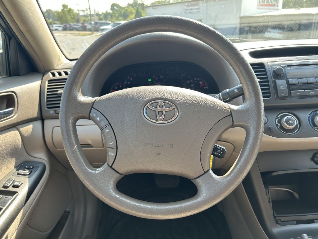 2005 Toyota Camry Image 16