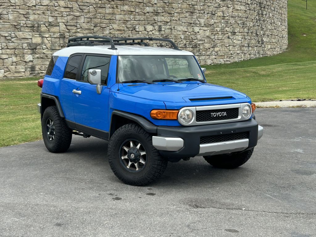 2007 Toyota FJ Cruiser Image 1
