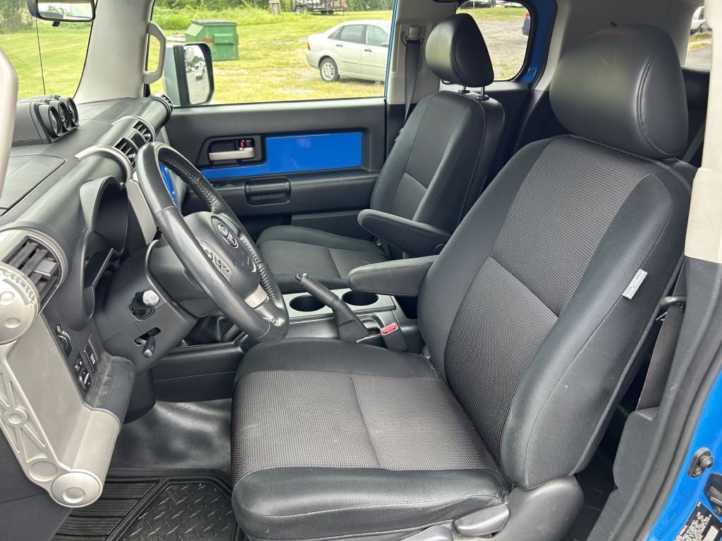 2007 Toyota FJ Cruiser Image 8