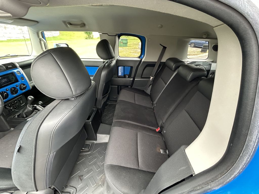 2007 Toyota FJ Cruiser Image 11