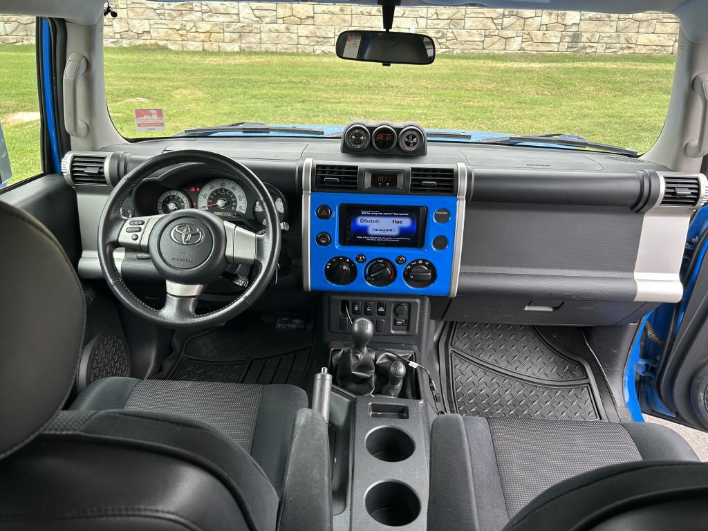 2007 Toyota FJ Cruiser Image 14