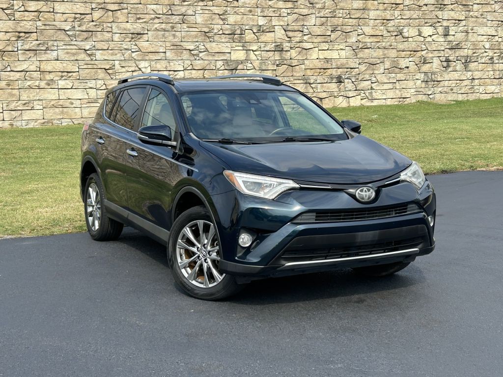 2018 Toyota Rav4 Image 1