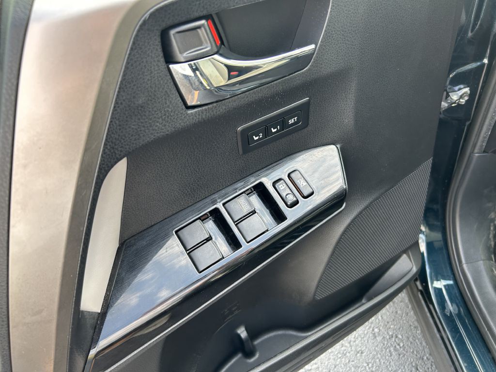 2018 Toyota Rav4 Image 7