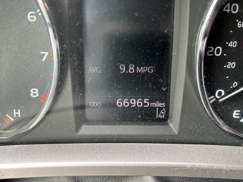 2018 Toyota Rav4 Image 21