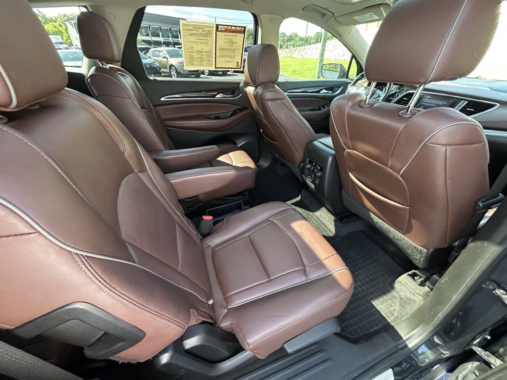2020 Buick Enclave Image 17