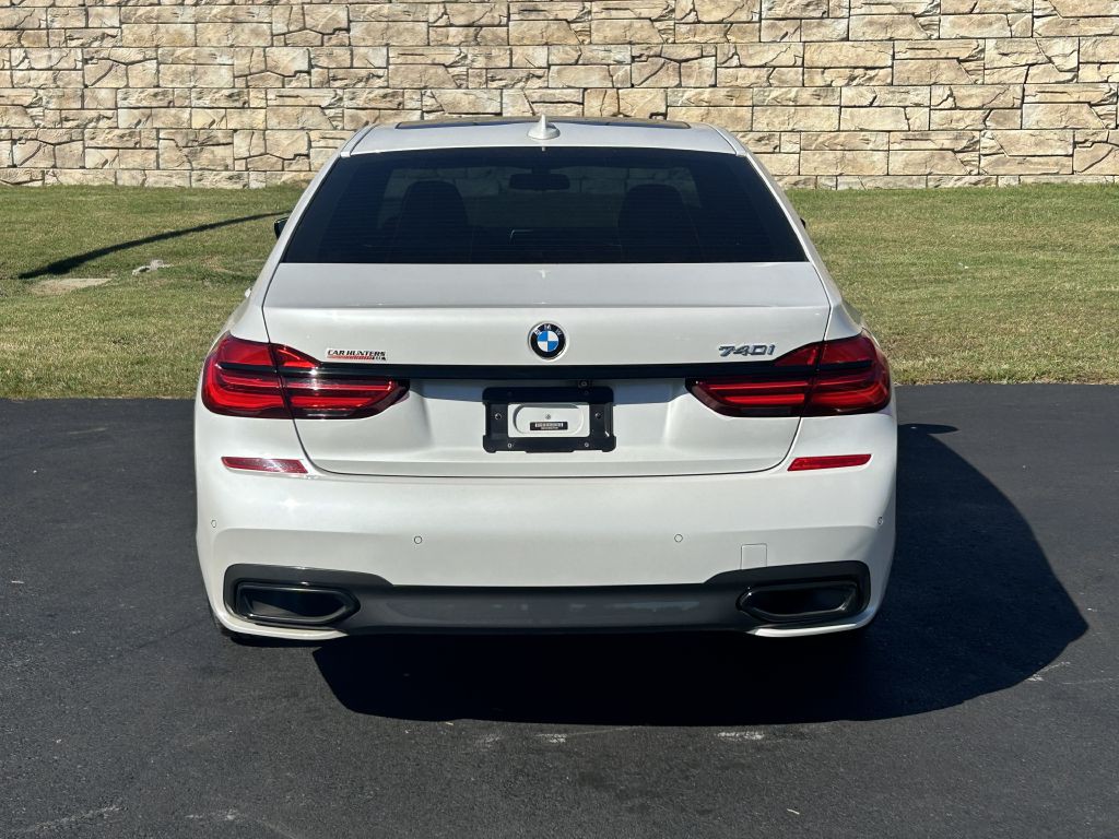 2017 BMW 7 Series Image 5