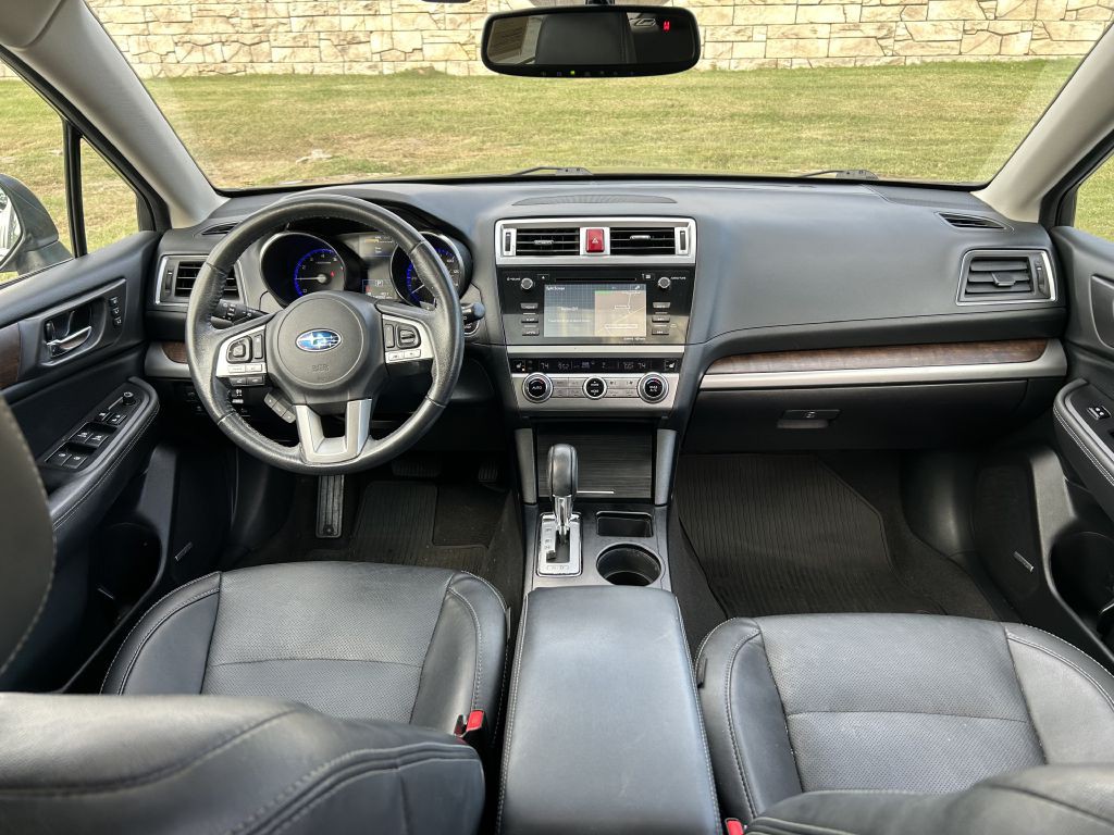 2016 Subaru Outback Image 16