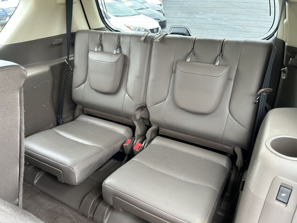 2011 Lexus GX Image 13