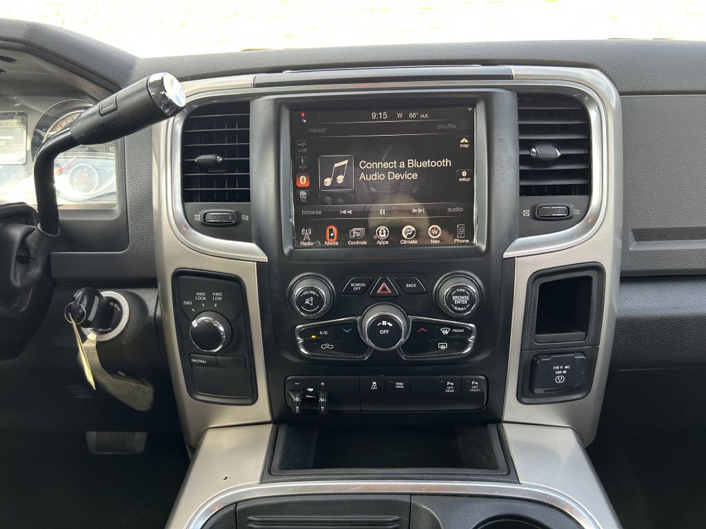 2016 RAM 3500 Image 15