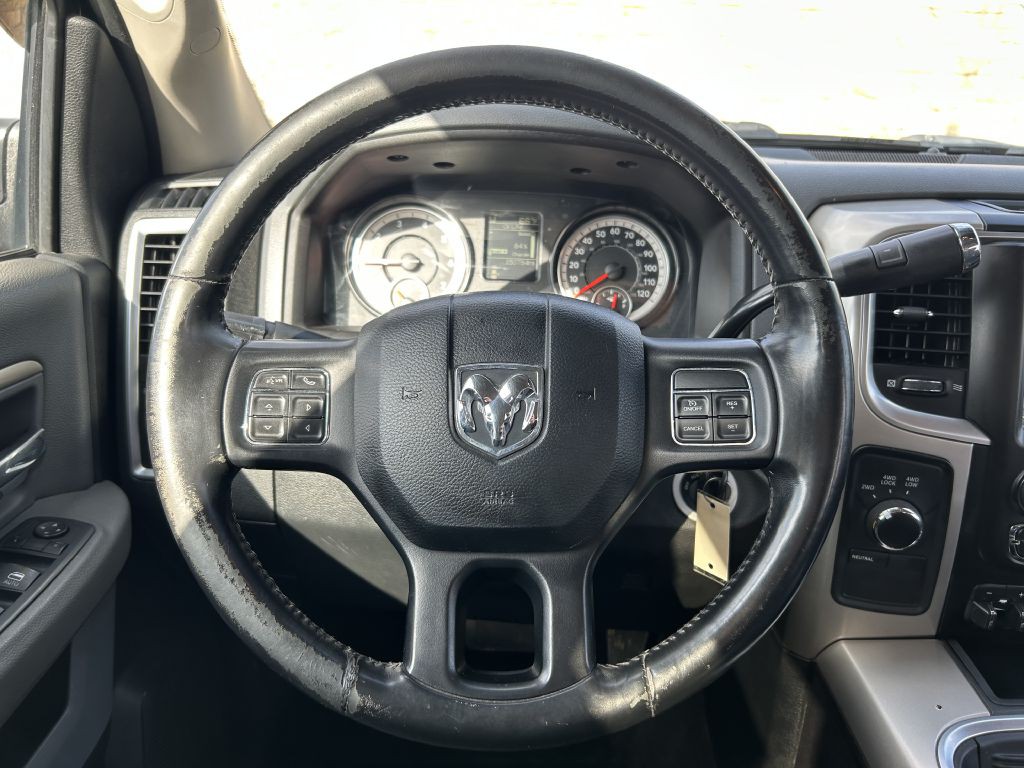 2016 RAM 3500 Image 16