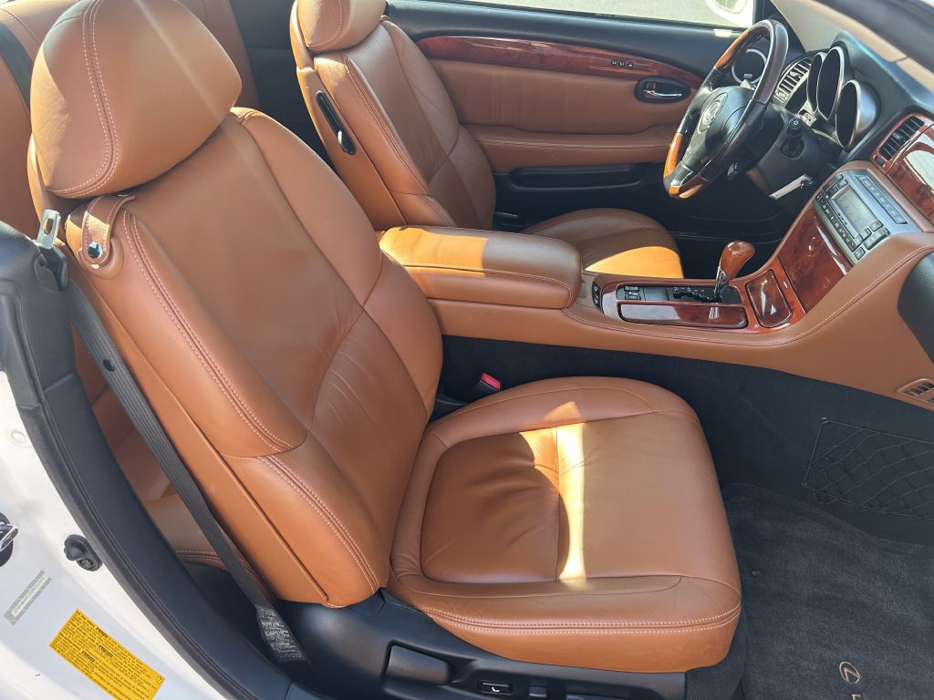 2002 Lexus SC 430 Image 16