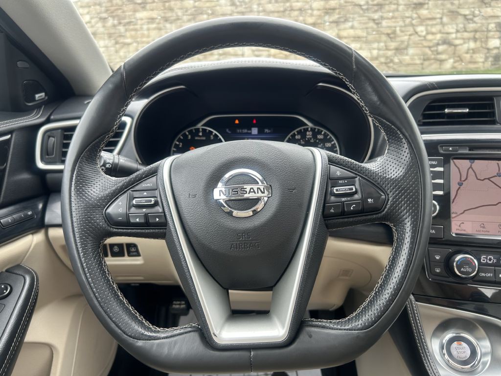 2019 Nissan Maxima Image 18
