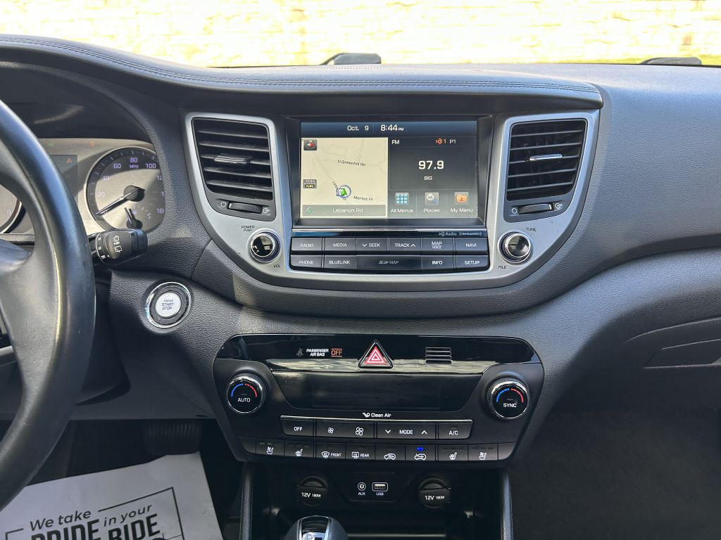2016 Hyundai Tucson Image 17
