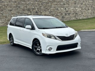 Image for 2011 Toyota Sienna Sport ID: 6901687