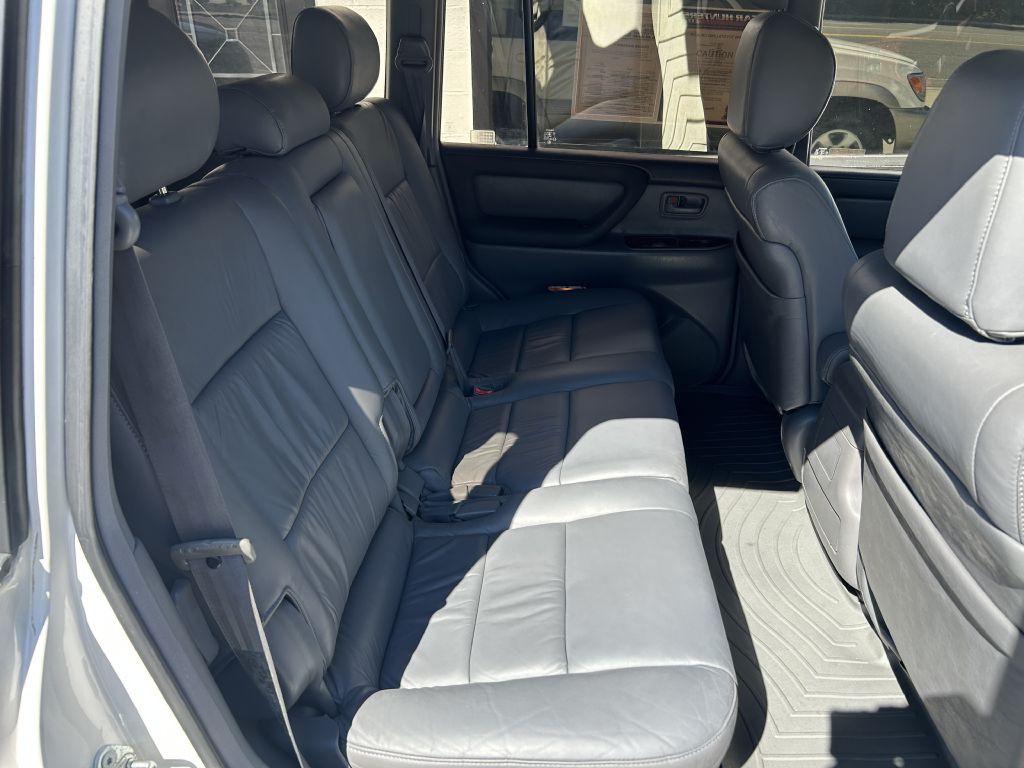 1999 Toyota Land Cruiser Image 14
