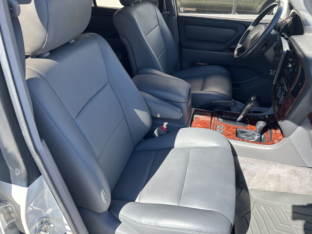 1999 Toyota Land Cruiser Image 19