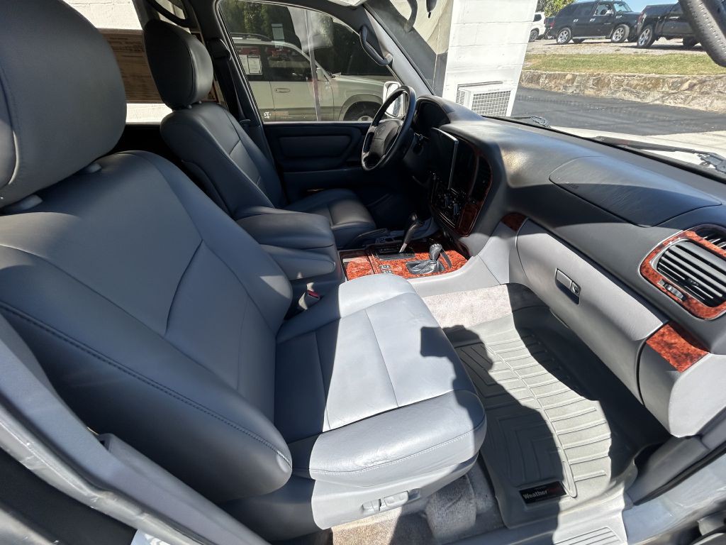 1999 Toyota Land Cruiser Image 20