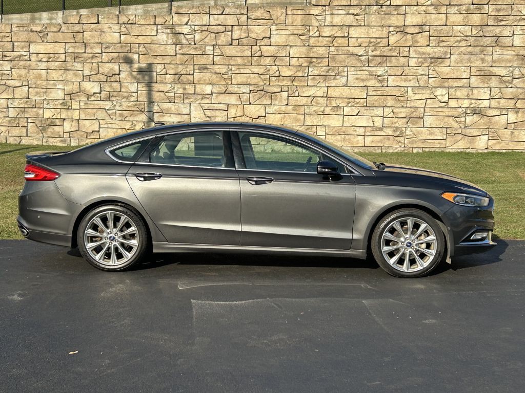2017 Ford Fusion Image 3