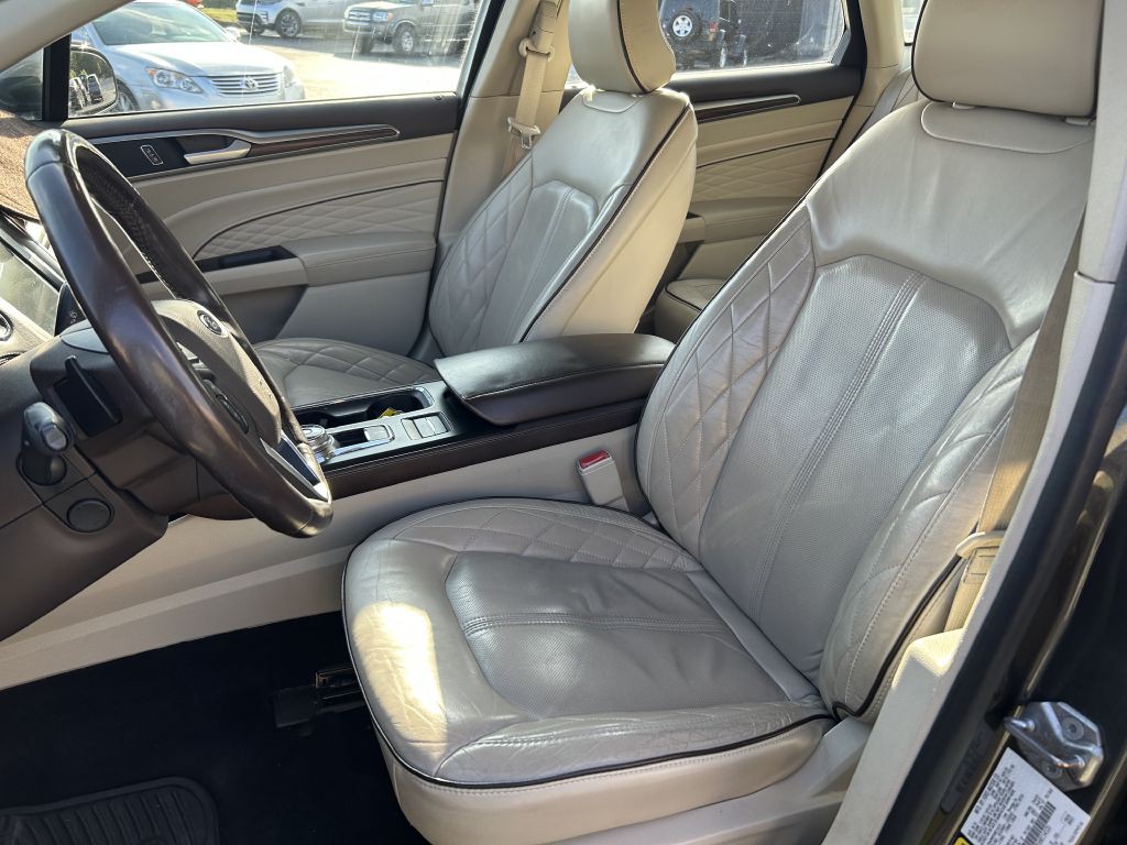 2017 Ford Fusion Image 8