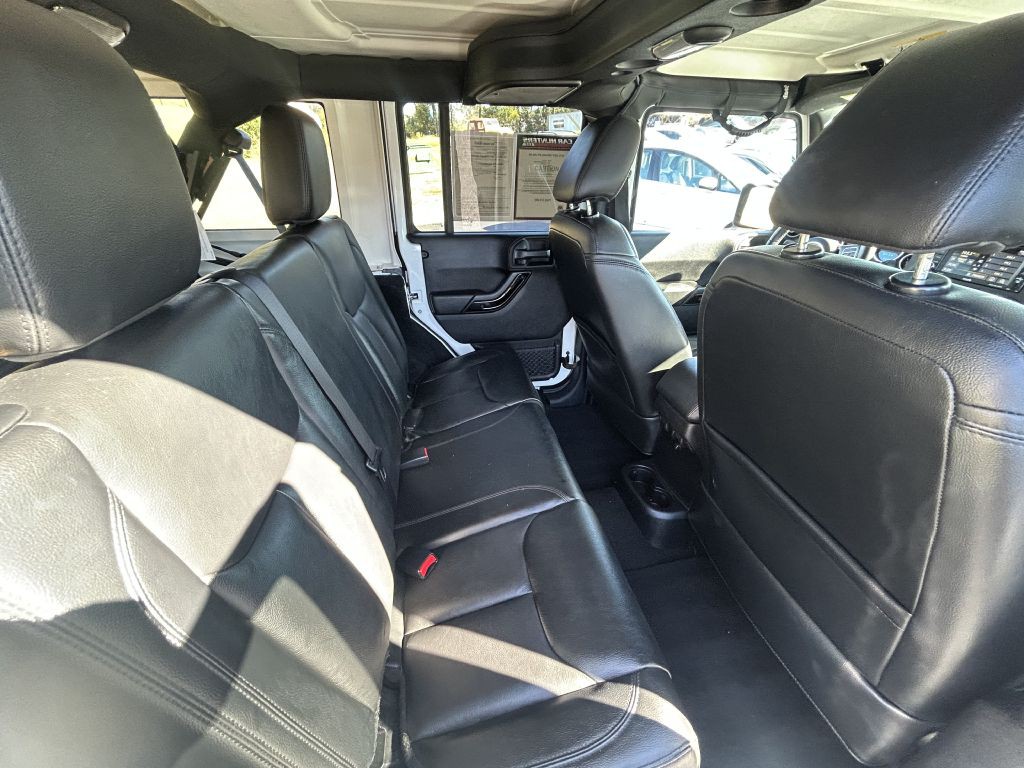 2015 Jeep Wrangler Unlimited Image 12