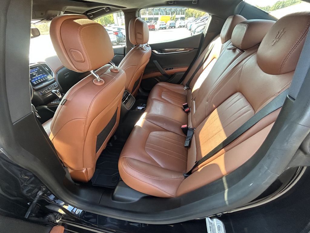 2017 Maserati Ghibli Image 11