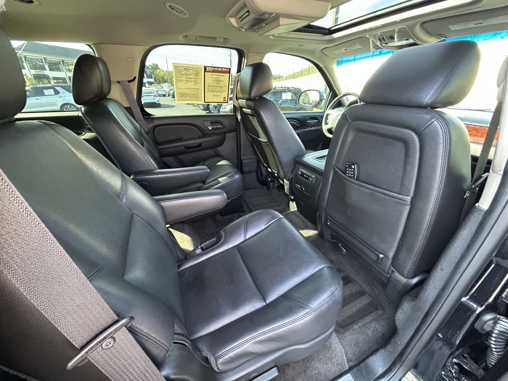 2012 Chevrolet Tahoe Image 16