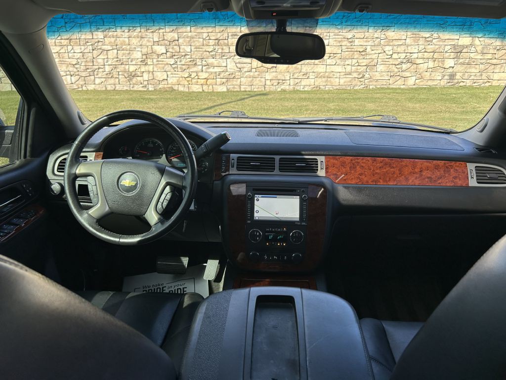 2012 Chevrolet Tahoe Image 18