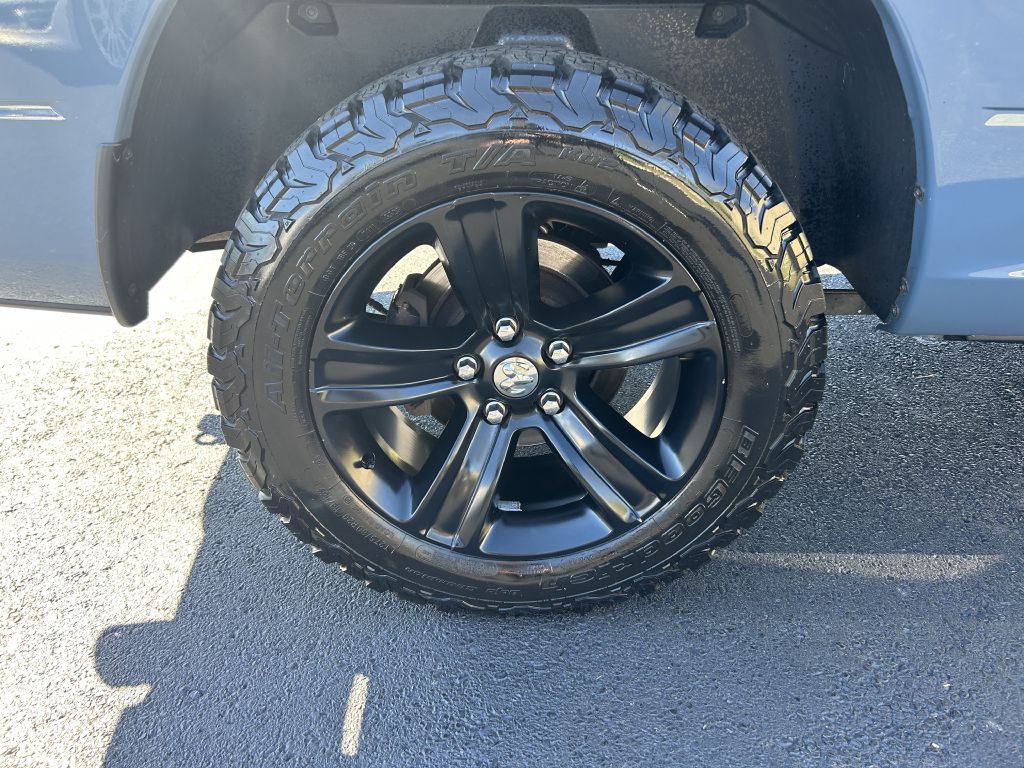 2015 RAM 1500 Image 6