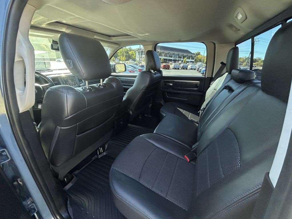 2015 RAM 1500 Image 12