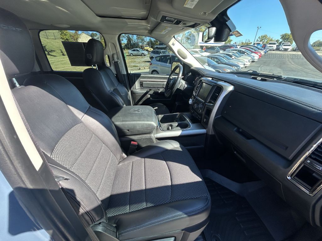 2015 RAM 1500 Image 19
