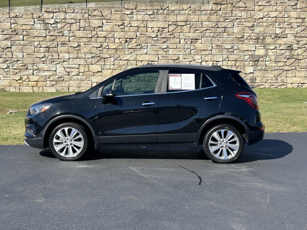2017 Buick Enclave Image 2