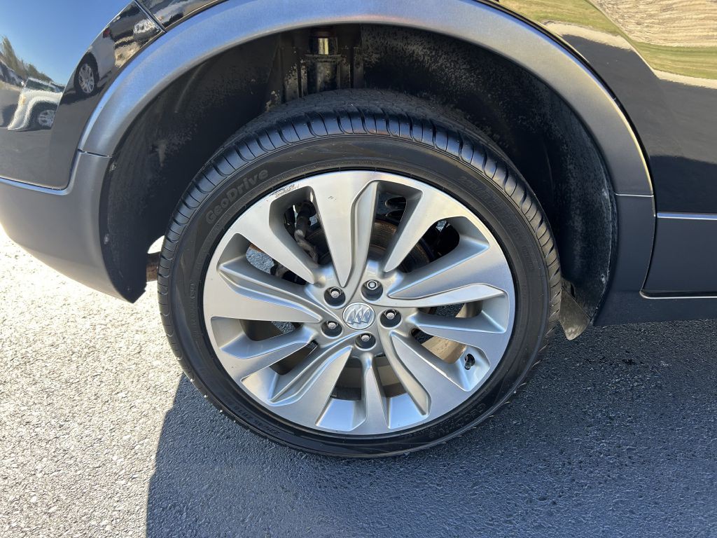 2017 Buick Enclave Image 6