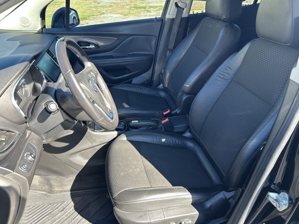 2017 Buick Enclave Image 8