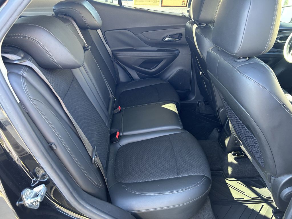 2017 Buick Enclave Image 12