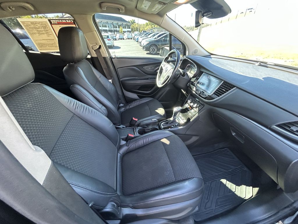 2017 Buick Enclave Image 18