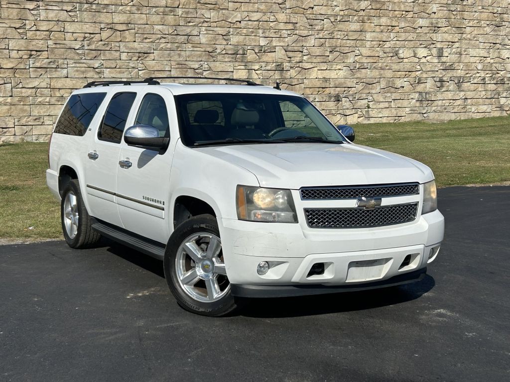 2009 Chevrolet Suburban Image 1