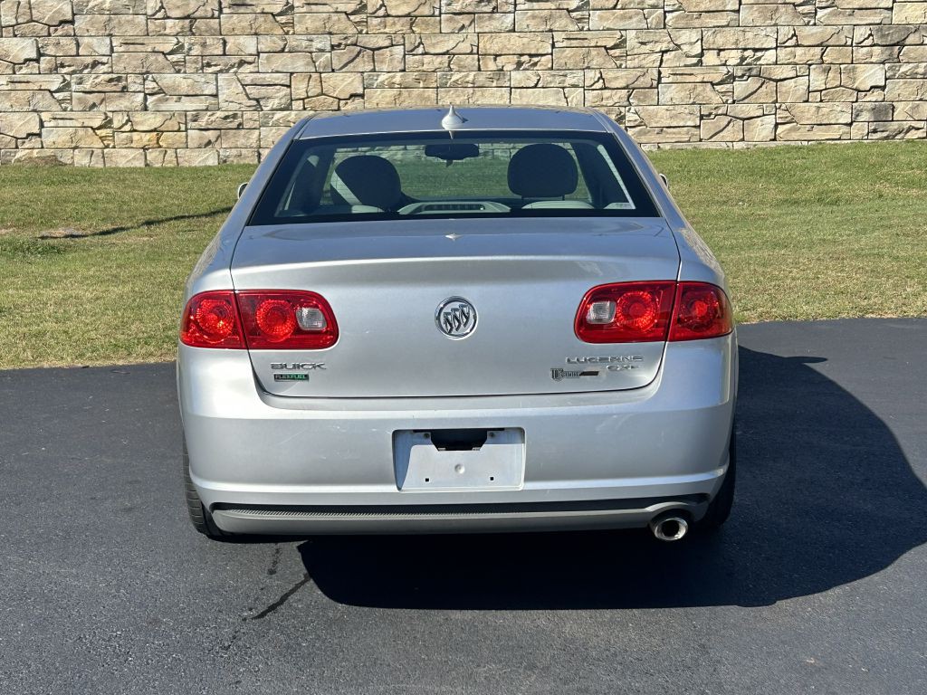 2011 Buick Lucerne Image 5