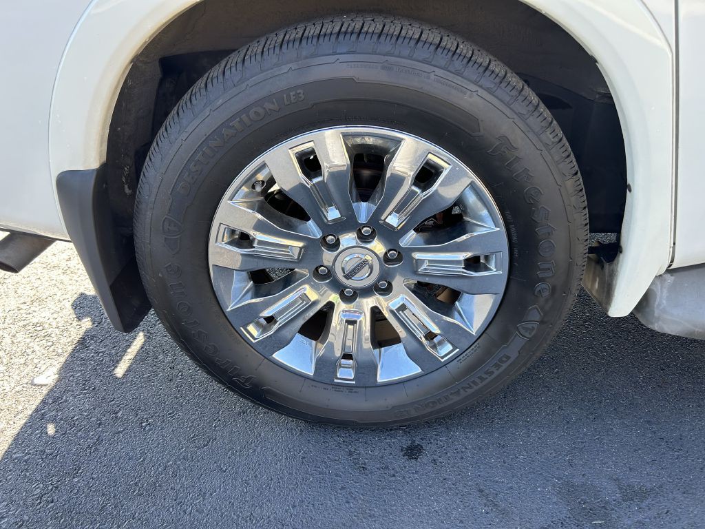 2015 Nissan Armada Image 6