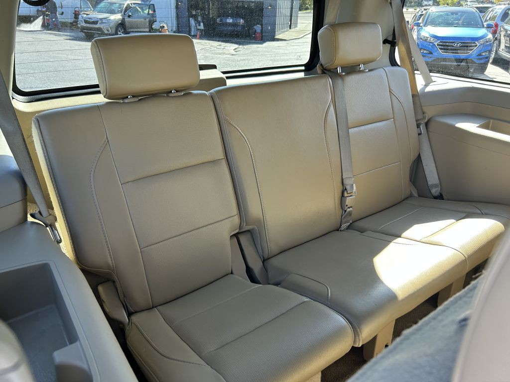 2015 Nissan Armada Image 14